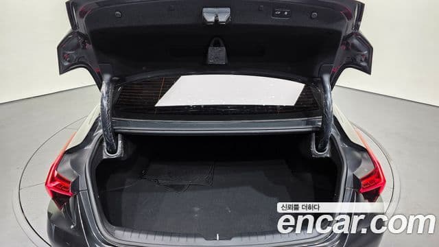 Kia K8 Signature, 2022 20