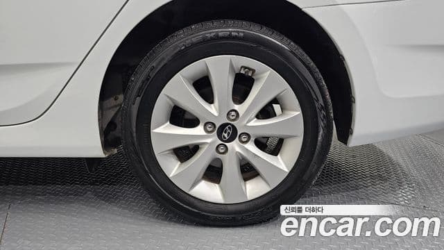 Hyundai Accent(новый кузов / новое поколение) Modern, 2016 все фото