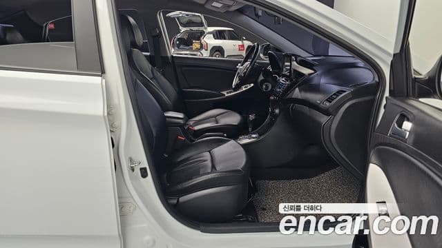 Hyundai Accent(новый кузов / новое поколение) Modern, 2016 11