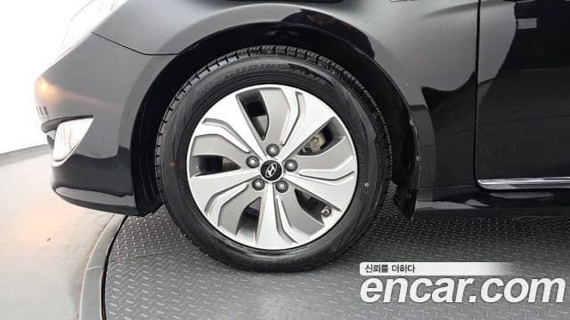 Hyundai Sonata гибрид Modern, 2013 все фото
