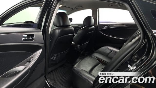 Hyundai Sonata гибрид Modern, 2013 12