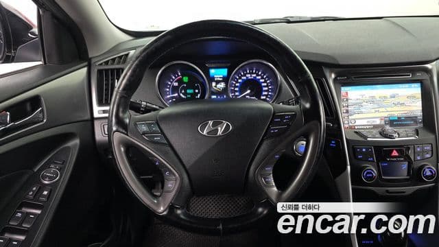 Hyundai Sonata гибрид Modern, 2013 13