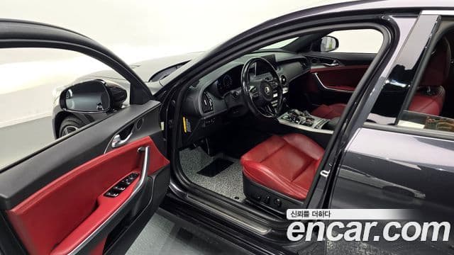 Kia 스팅어 Platinum, 2020 11