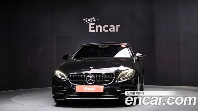 Mercedes-Benz E-класс W213 E400 кабриолет, 2018 3
