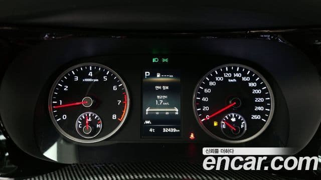 Kia K5 3세대 Prestige, 2023 8