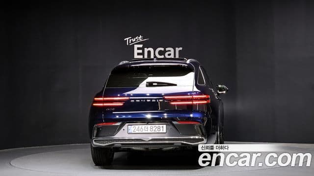 Genesis GV70, 2025 4