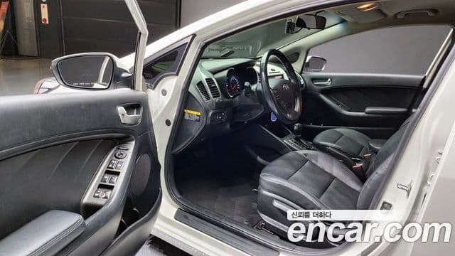 Kia K3 Luxury, 2015 11