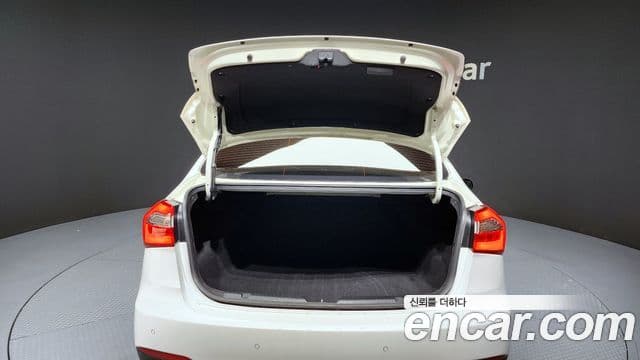 Kia K3 Luxury, 2015 20