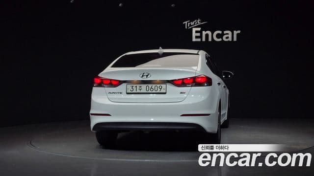 Hyundai Avante AD Modern, 2016 4