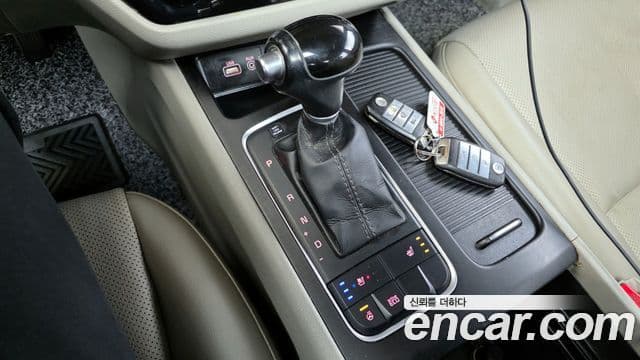 Kia All New Carnival Luxury, 2015 9