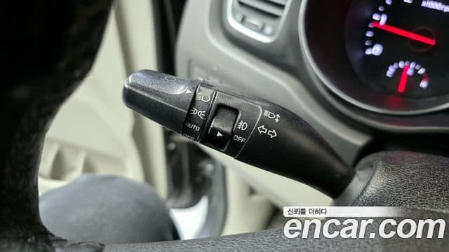 Kia All New Carnival Luxury, 2015 15