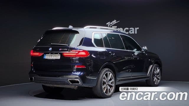 BMW X7 (G07) M50i 6인승, 2022 2