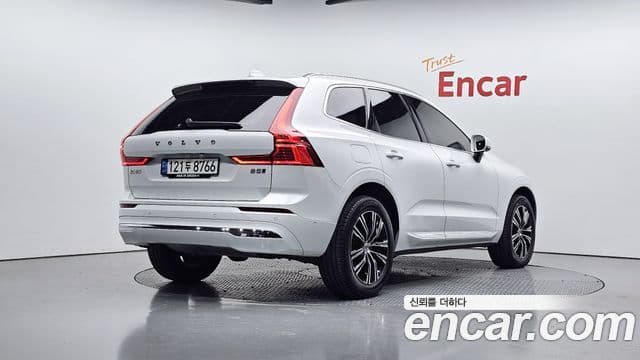 Volvo XC60 2세대 B5 Inscription, 2022 2