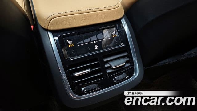 Volvo XC60 2세대 B5 Inscription, 2022 18