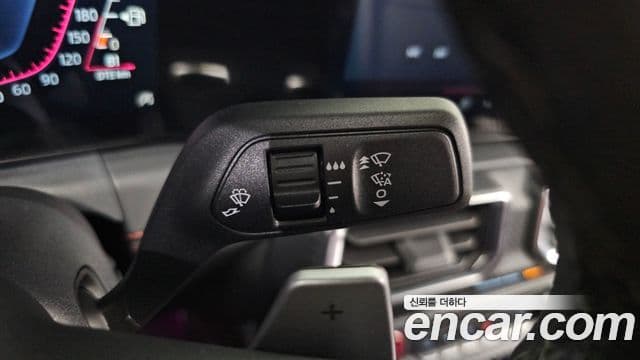 Ford Mustang 7세대 2.3 EcoBoost Premium кабриолет, 2024 16