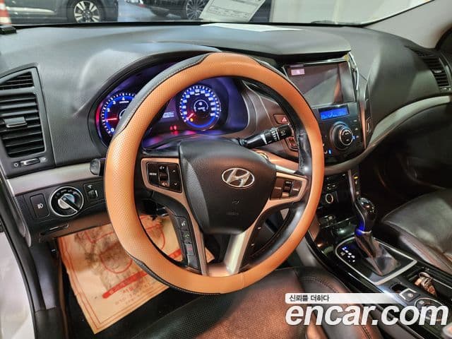 Hyundai i40 살룬 PYL, 2014 9
