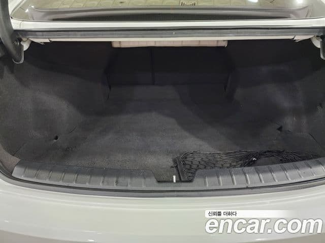 Hyundai i40 살룬 PYL, 2014 16