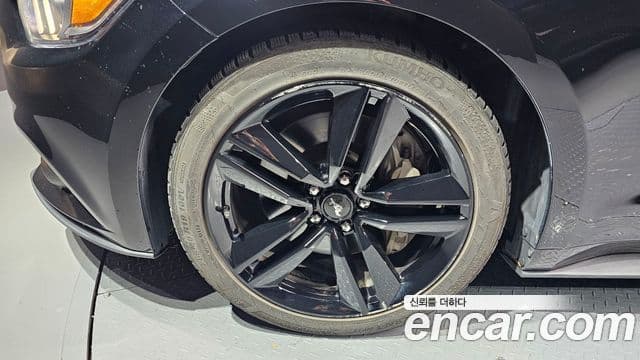 Ford Mustang кабриолет, 2017 все фото