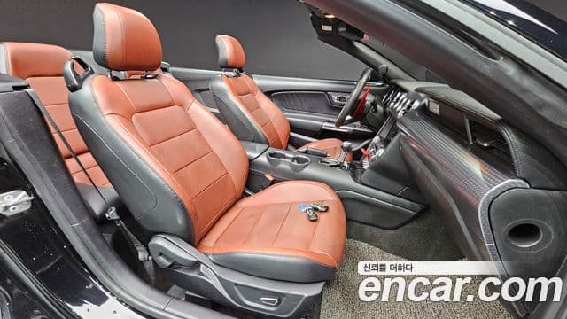 Ford Mustang кабриолет, 2017 10