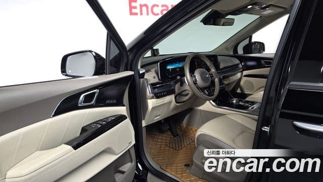 Kia Carnival 4세대 Signature, 2021 12