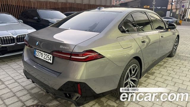 BMW 5시리즈 (G60) 520i M Sport, 2026 7