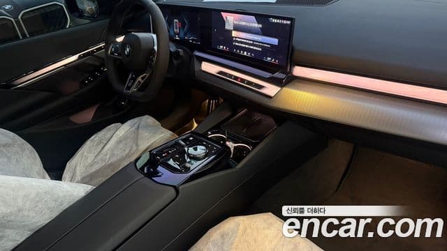 BMW 5시리즈 (G60) 520i M Sport, 2026 13