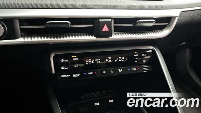 Kia K5 гибрид 3세대 Prestige, 2020 18