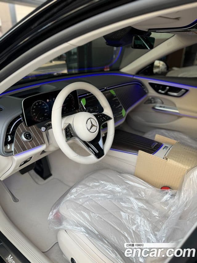 Mercedes-Benz E-класс W214 Exclusive, 2026 1