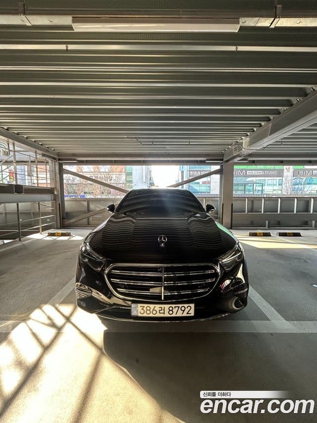 Mercedes-Benz E-класс W214 Exclusive, 2026 3