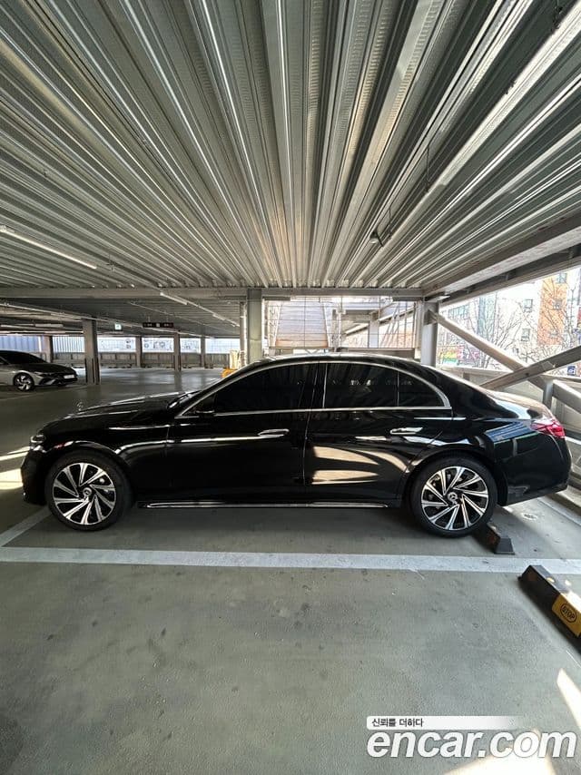 Mercedes-Benz E-класс W214 Exclusive, 2026 6