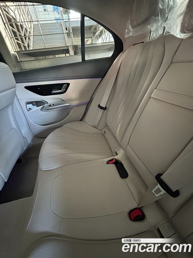 Mercedes-Benz E-класс W214 Exclusive, 2026 17