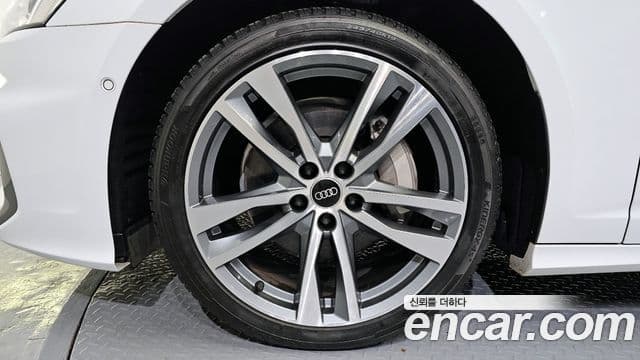 Audi A6 (C8) Premium, 2021 все фото