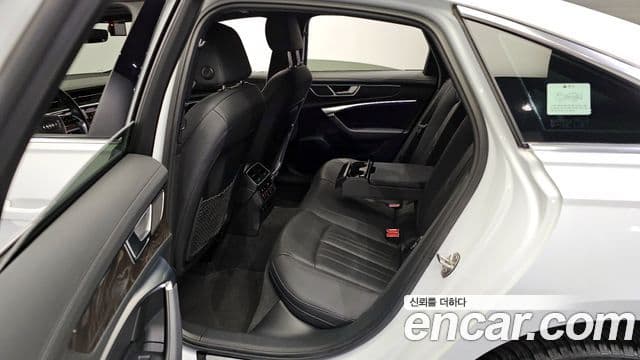 Audi A6 (C8) Premium, 2021 11