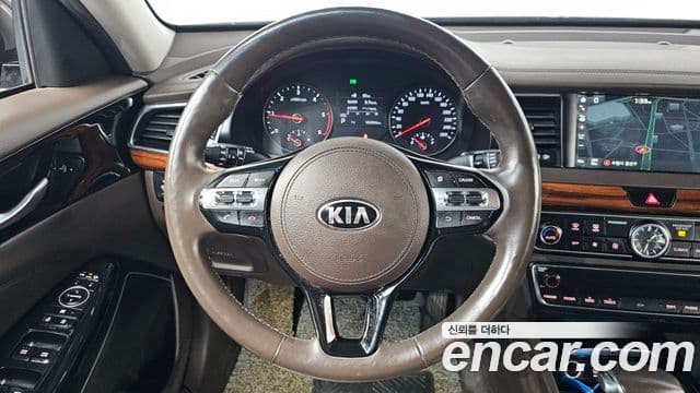 Kia All New K7 Prestige, 2017 13