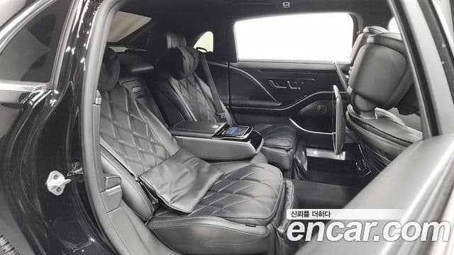 Mercedes-Benz S-класс W223 Maybach S580 4MATIC, 2022 12