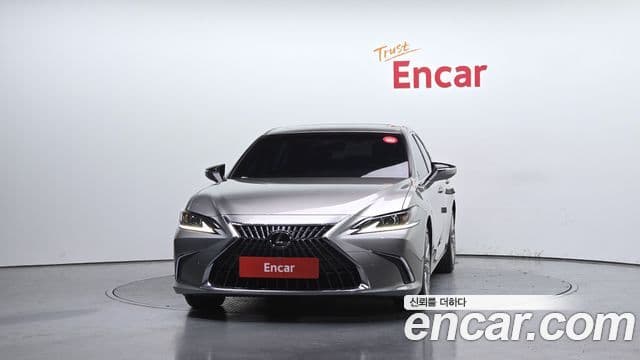 Lexus ES300h 7세대 Luxury Plus, 2023 3