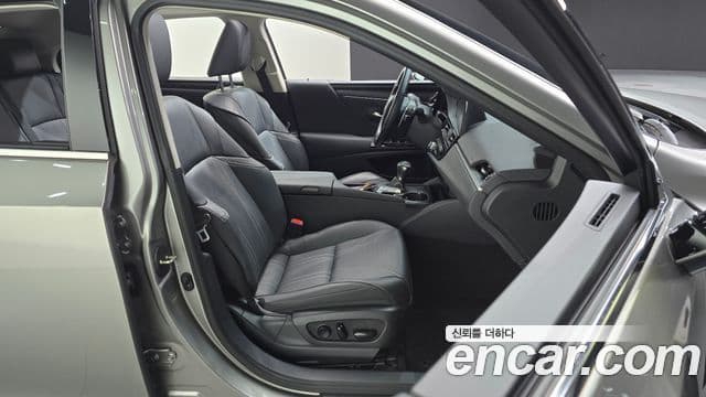 Lexus ES300h 7세대 Luxury Plus, 2023 12