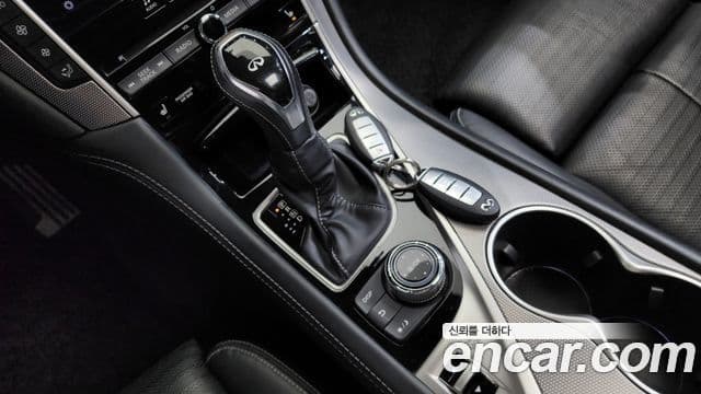 Infiniti Q50 3.5 синий Sport Sensory, 2018 9