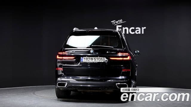 BMW X7 (G07) xDrive 40d M Sport 6인승, 2023 4