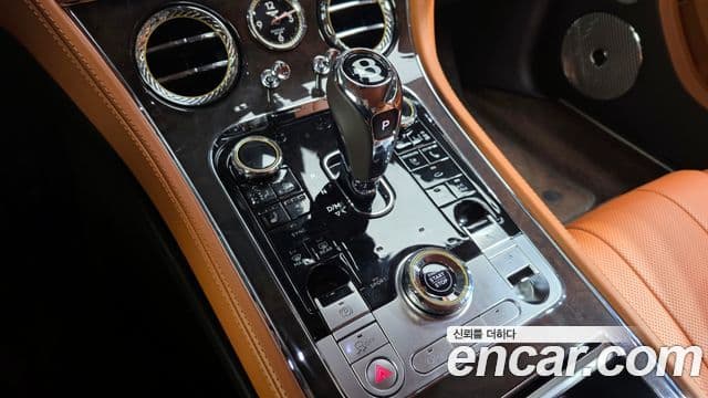 Bentley Continental GT 3세대 4.0 GT, 2022 9