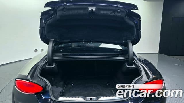 Bentley Continental GT 3세대 4.0 GT, 2022 20