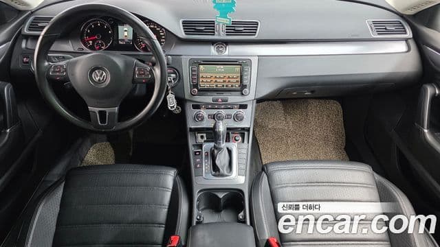 Volkswagen New CC 2.0 TSI, 2013 7