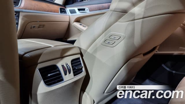 Hyundai Genesis DH Premium, 2016 19