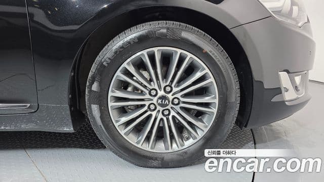 Kia The / новый New K7 Prestige, 2015 все фото