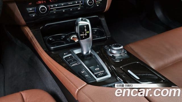 BMW 5시리즈 (F10), 2012 9