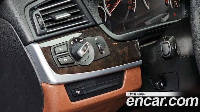 BMW 5시리즈 (F10), 2012 14