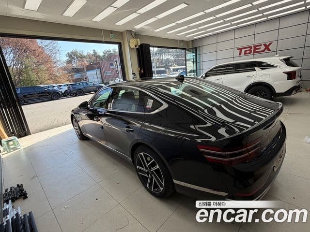 Genesis G80 (RG3) бензин 2.5 турбо AWD, 2026 4
