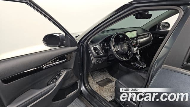 Kia Seltos Signature, 2023 10