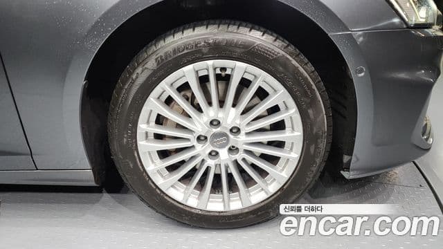 Audi A6 (C8) Premium, 2020 все фото