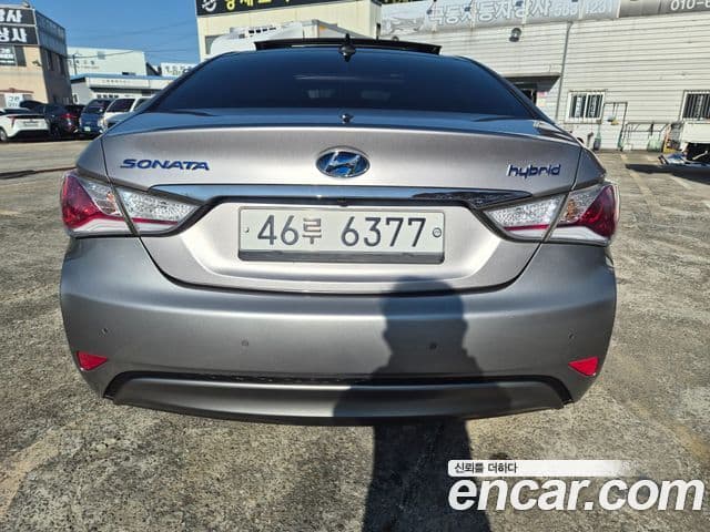 Hyundai Sonata гибрид Royal, 2012 все фото